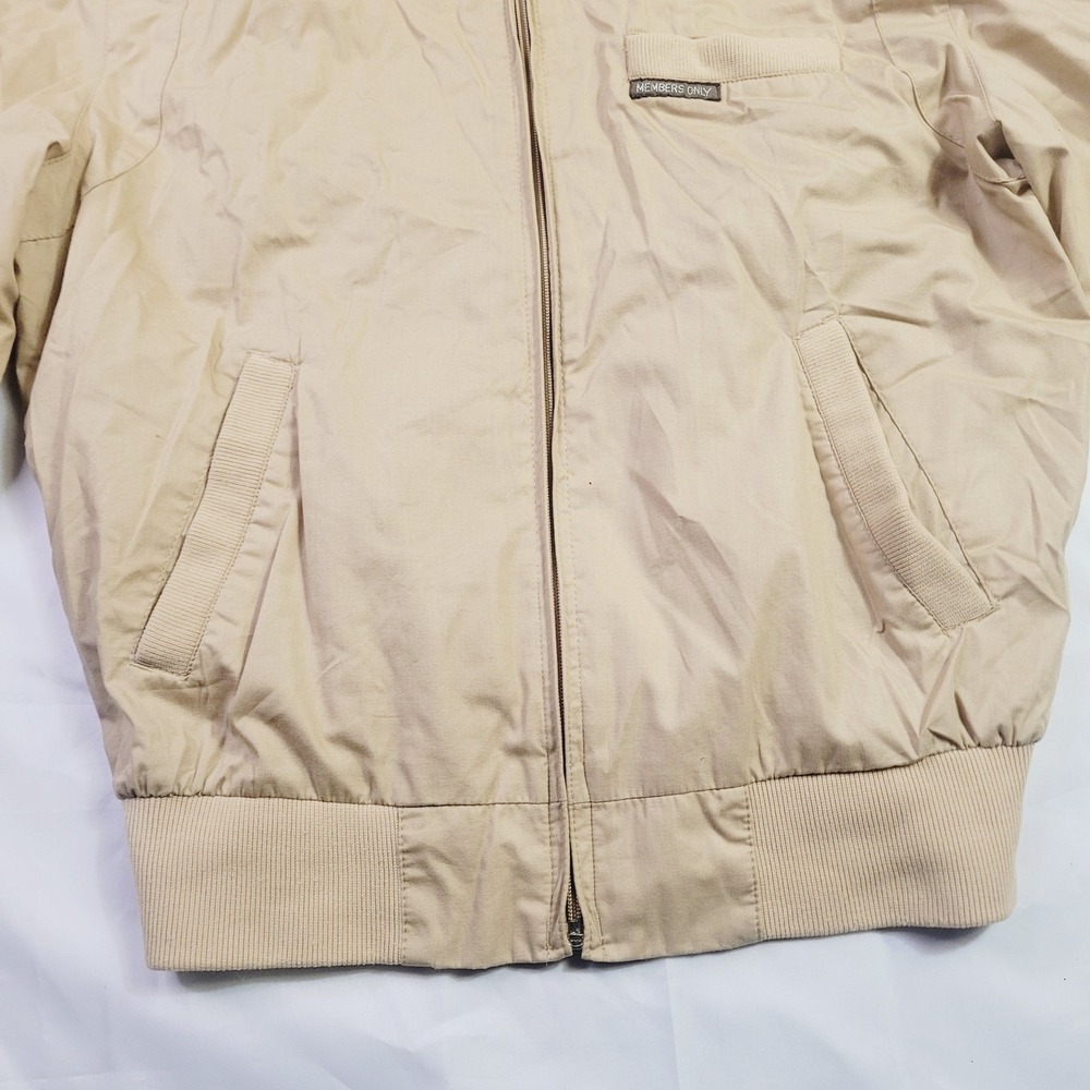 Members Only Mens Vintage Iconic Racer Jacket 40 Tan Beige Zip Up L12 - Picture 7 of 16
